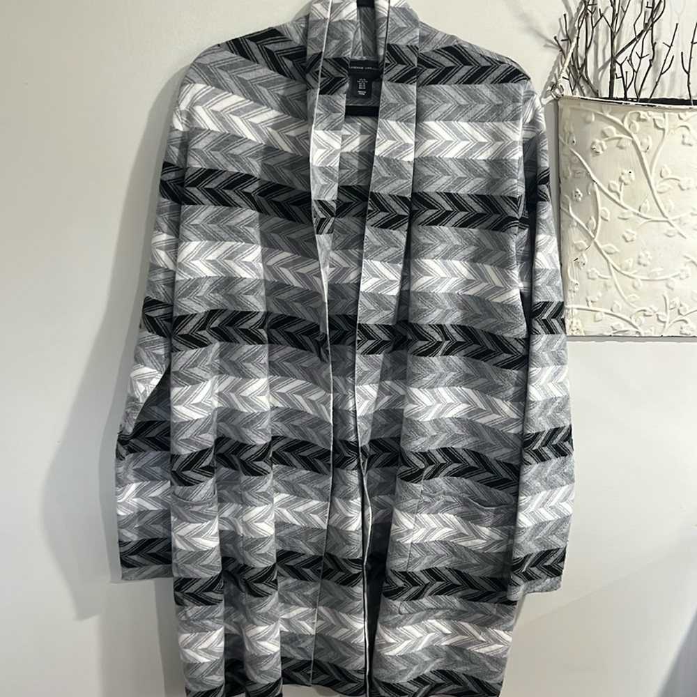 Adrienne Vittadini XL Aztec Cardigan With Pockets